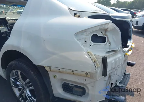 2013 Infiniti G37X z USA, uszkodzony, nr VIN JN1CV6AR5DM761963